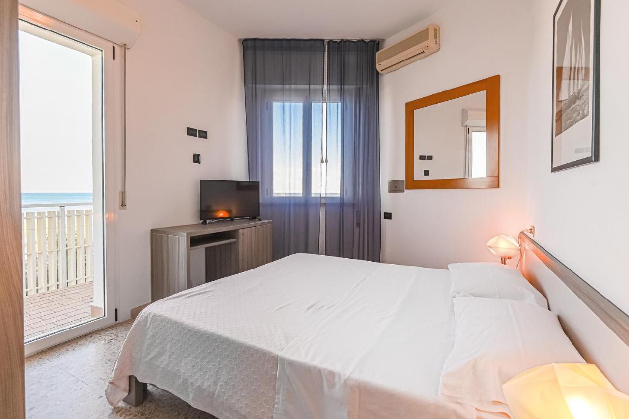 Hotel City Milano Marittima Eksteriør billede